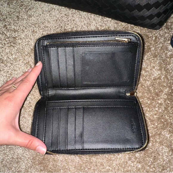 Coach Wallet - Picture 2 of 2